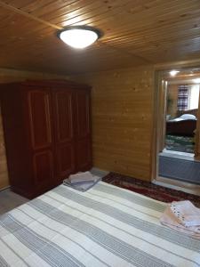 Postel nebo postele na pokoji v ubytování Садиба Федорчуків За рікою