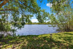 Gallery image of Waterfront home in Punta Gorda