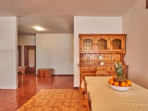 A seating area at Holiday Home Simoni - GLA107 by Interhome