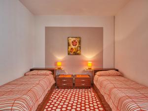 A bed or beds in a room at Holiday Home Simoni - GLA107 by Interhome