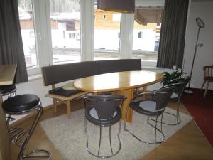 Fotografia z galérie ubytovania Apartment Schmiedbach by Interhome v destinácii Sankt Anton am Arlberg