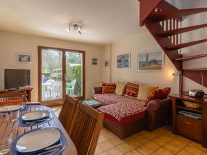 Χώρος καθιστικού στο Holiday Home Le Pré Verger-1 by Interhome