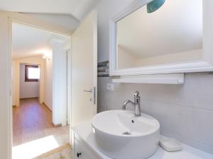 A bathroom at Holiday Home Melograno-2 by Interhome
