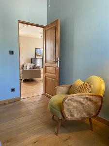 Fotografia z galérie ubytovania Bel appartement avec vue sur le Palais des Papes v Avignone