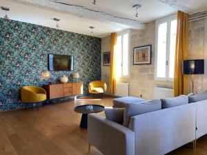 Fotografia z galérie ubytovania Bel appartement avec vue sur le Palais des Papes v Avignone