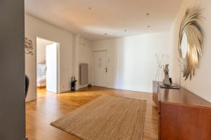 Posteľ alebo postele v izbe v ubytovaní CHARME ZEN Thermes 3 Étoiles