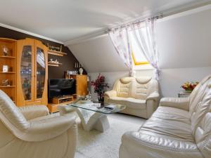 Posedenie v ubytovaní Apartment Gabor by Interhome