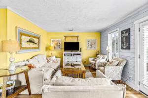 Gallery image of Sunny Side Up in Sunset Beach