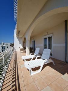 Un balcón o terraza de Apartments Cacija