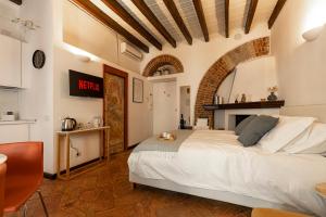 Kép Cozy House in Naviglio Grande - hoMy Apartments szállásáról Milánóban a galériában