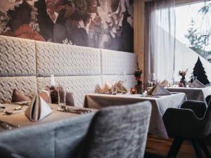 Posezení v ubytování Hotel Chesa Monte 4Sterne Superior