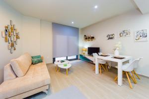 Posedenie v ubytovaní Apartamento Alegria ID8