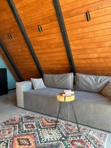 Posezení v ubytování Mirador Cottage