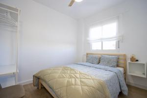 Posteľ alebo postele v izbe v ubytovaní Apartamento Alegria ID112