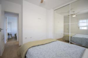 Posteľ alebo postele v izbe v ubytovaní Apartamento Alegria ID112