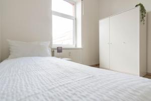 Fotografie z fotogalerie ubytování Komfortable Monteursunterkunft: 4-Zimmer-Wohnung mit getrennten Betten v destinaci Erfurt