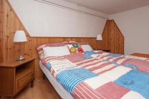 Postel nebo postele na pokoji v ubytování Maison Perron CIR- VDA-LATHUILE-N0062