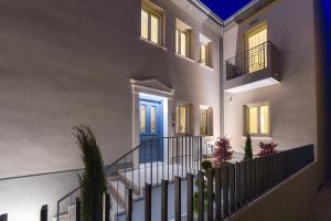 A balcony or terrace at Zalo Urban Living Spaces