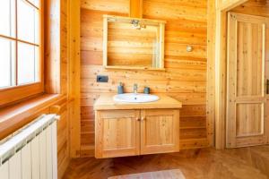 Kép B&B Chalet Il Picchio szállásáról Varzóban a galériában
