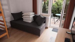 Apartamenty i Pokoje Tornado的休息区