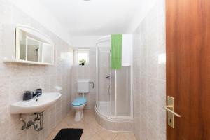 Afbeelding uit fotogalerij van Apartments Seaside in Bibinje