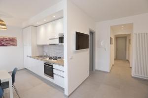 Cucina o angolo cottura di Adamaina - Sea view apartment with private garage