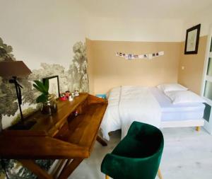 Posteľ alebo postele v izbe v ubytovaní Appartement chaleureux entre Zola et Procé. + 6 fotografií