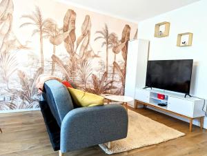 Zdjęcie z galerii obiektu L'evasion, Cergy, Downtown, 6 pers, 2 min RER A, 2 places de parking privatives, Netflix et BeinSports w mieście Cergy