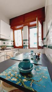 A kitchen or kitchenette at Al lungomare