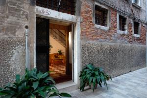 Gallery image of Albergo Basilea in Venice