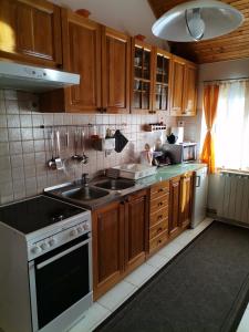 Fotografia z galérie ubytovania Holiday Home Deer Grove v destinácii Generalski Stol