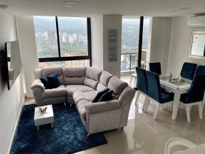 Posezení v ubytování Moderno y cómodo apartamento en Puerta del Sol