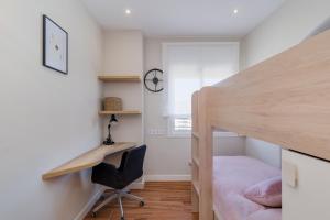 Postel nebo postele na pokoji v ubytování Sant Martí Apartment by Olala Homes