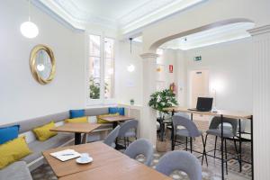 Posedenie v ubytovaní Feelathome Casa Bertrand