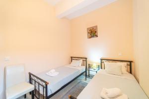 A bed or beds in a room at Villa Marina