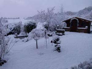 Ferienwohnung-Pruemtalblick v zimě