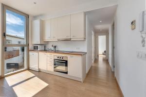 Kuchyňa alebo kuchynka v ubytovaní Apartamento GAVINA 1B - a 400m de la playa
