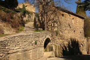 Fotografia z galérie ubytovania La petite Maison de Gordes 2 nuits minimum v destinácii Gordes + 8 fotografií