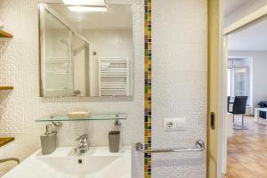 Kúpeľňa v ubytovaní Apartamento Mar + 10 fotografií