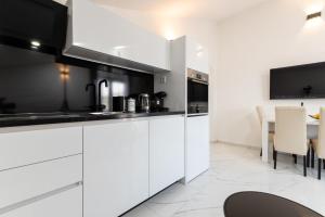 Kuchyňa alebo kuchynka v ubytovaní Fratelli apartments