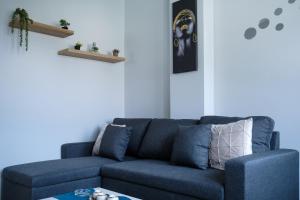Гостиная зона в Akis Villa Studios & Apartment with Pool by Hotelius