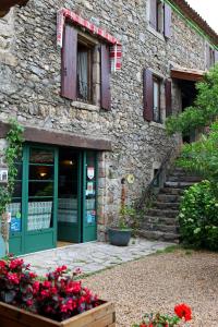 Gallery image of Logis Hotel Restaurant Auberge Du Peras in Saint-Jean-du-Gard