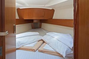 Zdjęcie z galerii obiektu Corfu Floating Rooms w Korfu +3 zdjęcia