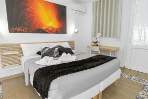 A bed or beds in a room at Bosco Mattavona