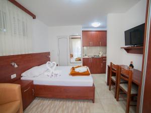 Gallery image of Guest House 4M in Petrovac na Moru