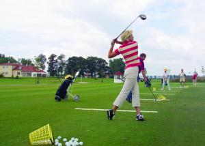 Golf v hotelu nebo okolí