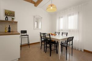 Foto sihtkohas Ližnjan asuva majutusasutuse Apartments Cesare with Shared Pool galeriist