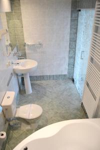 O baie la Hotel Praha Liberec