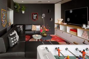 Zoku Paris的休息区
