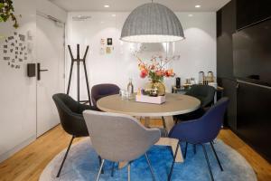 Zoku Paris的休息区